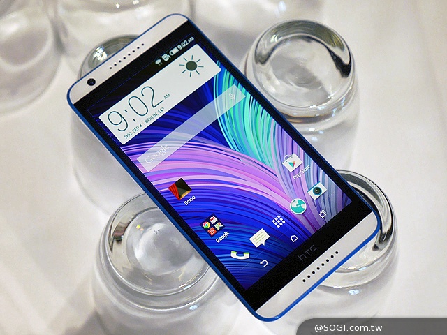 首款8核64bit手機 HTC Desire 820動手玩【IFA 2014】 首款8核64bit手機 HTC Desire 820動手玩【IFA 2014】