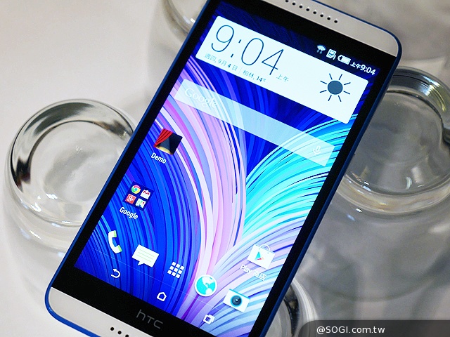 首款8核64bit手機 HTC Desire 820動手玩【IFA 2014】 首款8核64bit手機 HTC Desire 820動手玩【IFA 2014】
