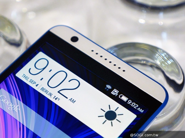 首款8核64bit手機 HTC Desire 820動手玩【IFA 2014】 首款8核64bit手機 HTC Desire 820動手玩【IFA 2014】