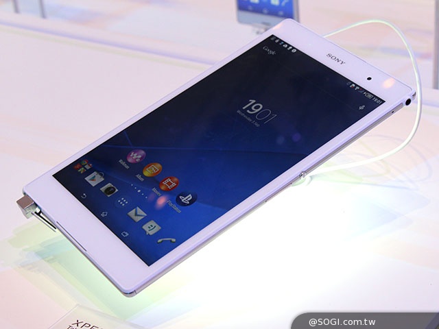 索尼8吋4G輕薄平板Z3 Tablet Compact【IFA 2014】