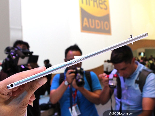 索尼8吋4G輕薄平板Z3 Tablet Compact【IFA 2014】