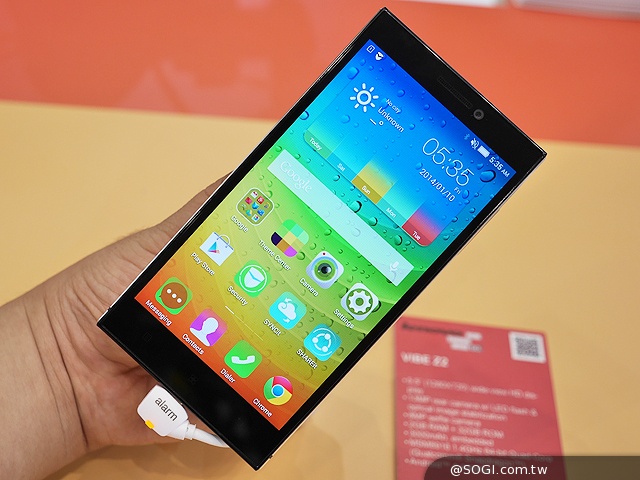 聯想旗艦Vibe Z2 Pro與中階Vibe Z2、X2動手玩【IFA 2014】 聯想旗艦Vibe Z2 Pro與中階Vibe Z2、X2動手玩【IFA 2014】