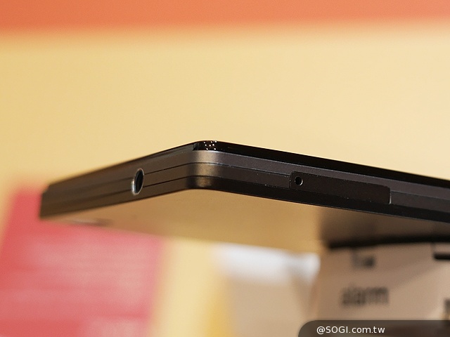 聯想旗艦Vibe Z2 Pro與中階Vibe Z2、X2動手玩【IFA 2014】 聯想旗艦Vibe Z2 Pro與中階Vibe Z2、X2動手玩【IFA 2014】