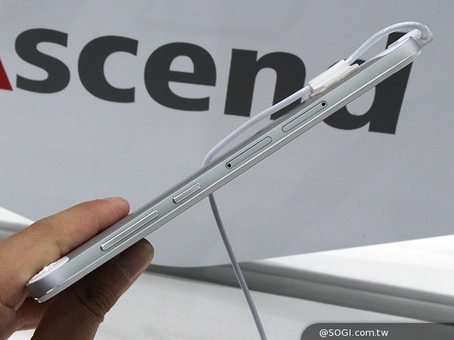 64bit高通四核手機HUAWEI Ascend G7動手玩【IFA 2014】