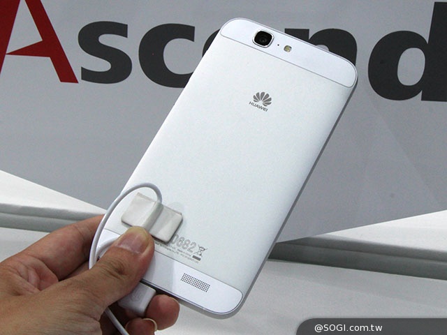 64bit高通四核手機HUAWEI Ascend G7動手玩【IFA 2014】