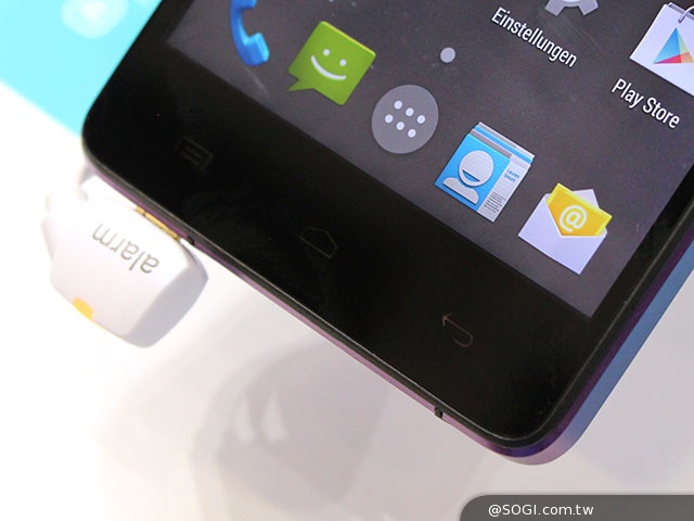 Tegra 4i四核4G手機WIKO HIGHWAY簡單玩【IFA 2014】