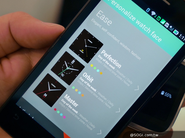 華碩首款智慧手錶 ASUS ZenWatch搶先體驗【IFA 2014】