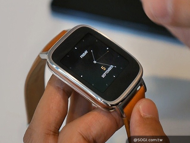 華碩首款智慧手錶 ASUS ZenWatch搶先體驗【IFA 2014】