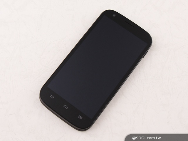 4G全頻入門手機 TWM Amazing X2實測 4G全頻入門手機 TWM Amazing X2實測
