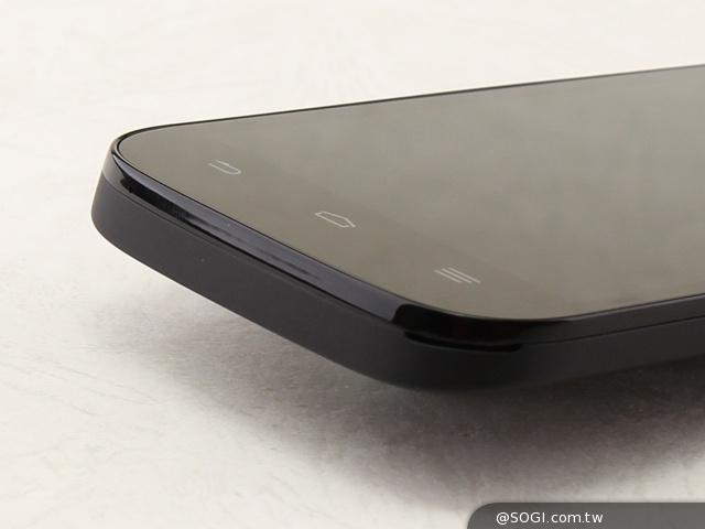 4G全頻入門手機 TWM Amazing X2實測 4G全頻入門手機 TWM Amazing X2實測