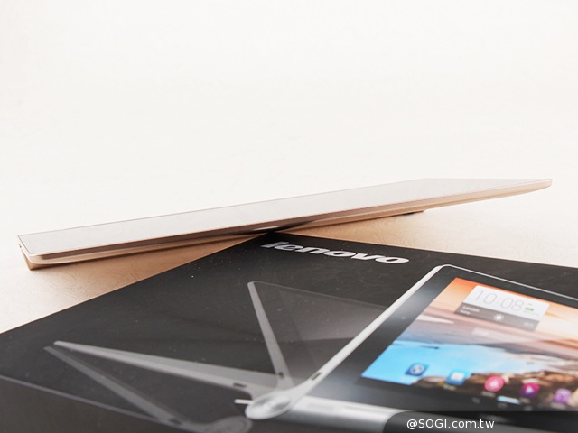 可站可躺、螢幕升級 聯想Yoga Tablet 10 HD+