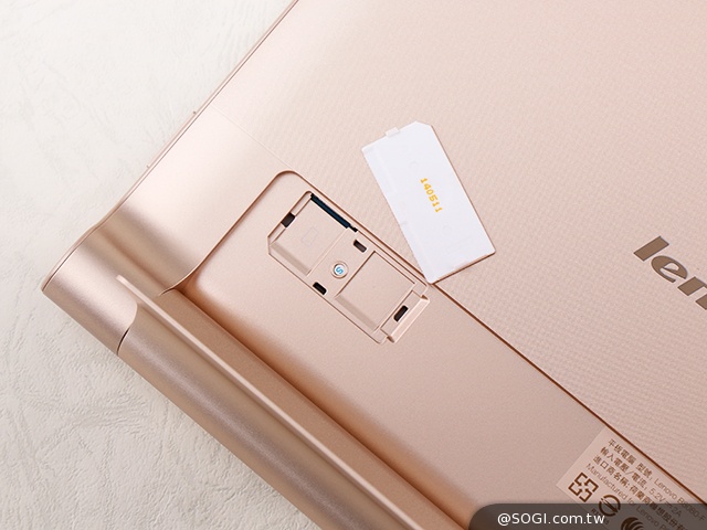 可站可躺、螢幕升級 聯想Yoga Tablet 10 HD+