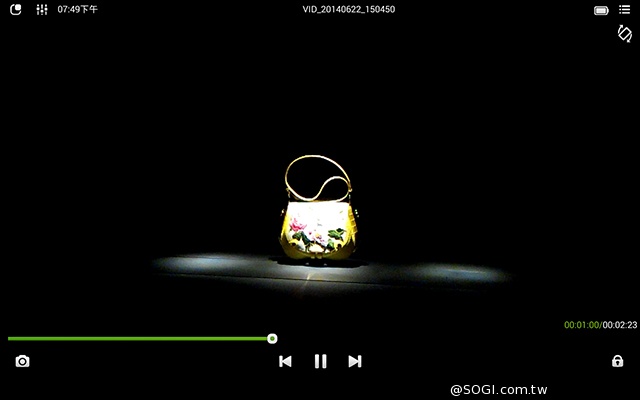 可站可躺、螢幕升級 聯想Yoga Tablet 10 HD+