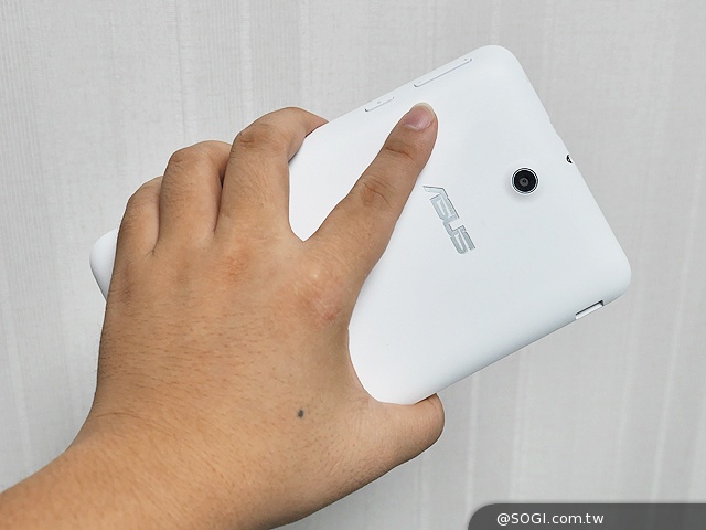 馬卡龍7吋平板 ASUS MeMO Pad 7 ME176C實測
