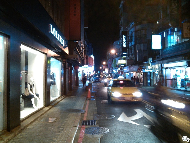 諾基亞5吋Android手機 NOKIA XL實測