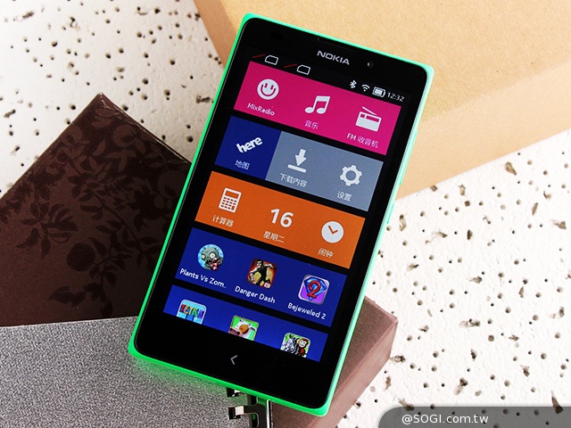 諾基亞5吋Android手機 NOKIA XL實測
