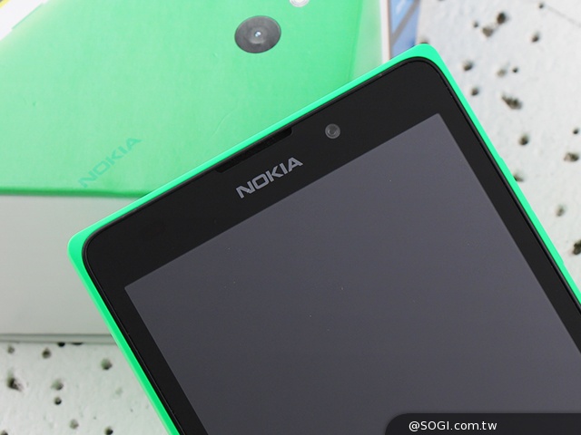 諾基亞5吋Android手機 NOKIA XL實測