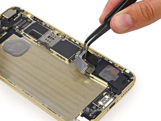 iPhone 6 Plus完全拆解！大容量電池與個晶片型號確認