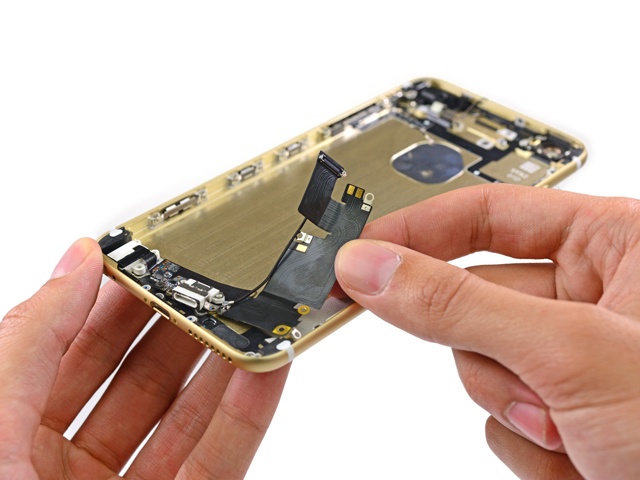 iPhone 6 Plus完全拆解！大容量電池與個晶片型號確認