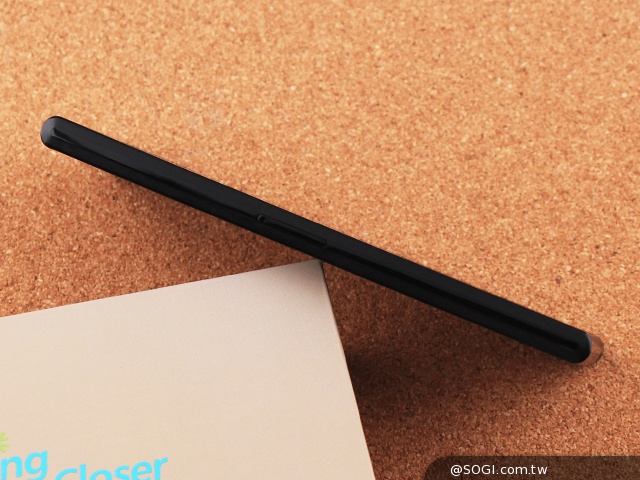 輕薄美型 ZTE Blade Vec 4G平價LTE智慧機