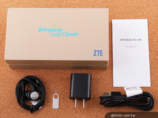 輕薄美型 ZTE Blade Vec 4G平價LTE智慧機