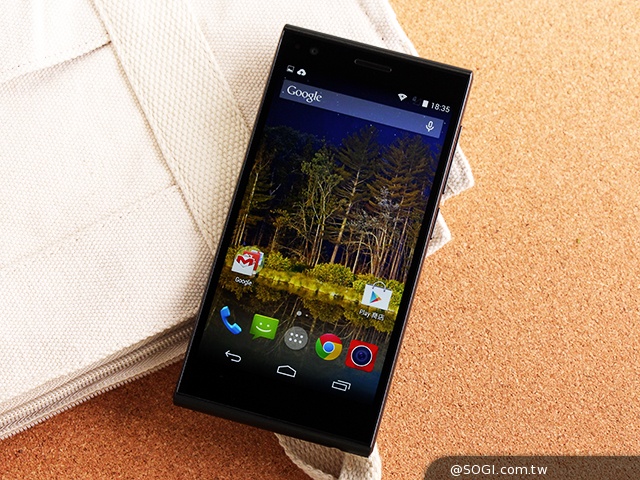 輕薄美型 ZTE Blade Vec 4G平價LTE智慧機