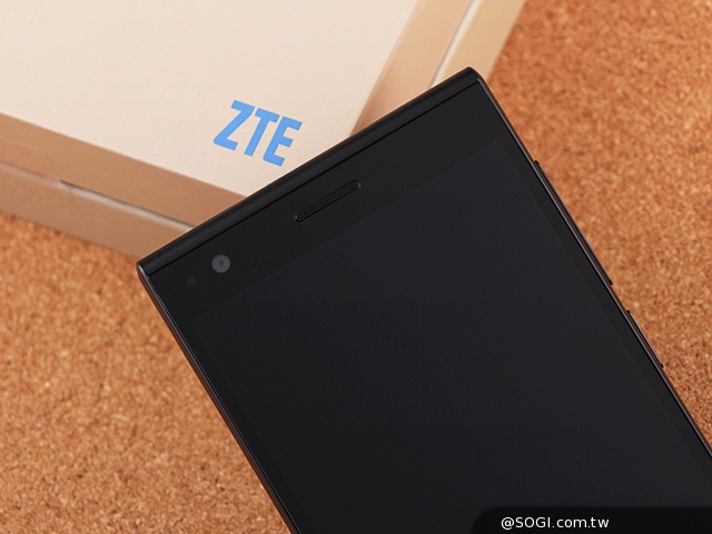 輕薄美型 ZTE Blade Vec 4G平價LTE智慧機