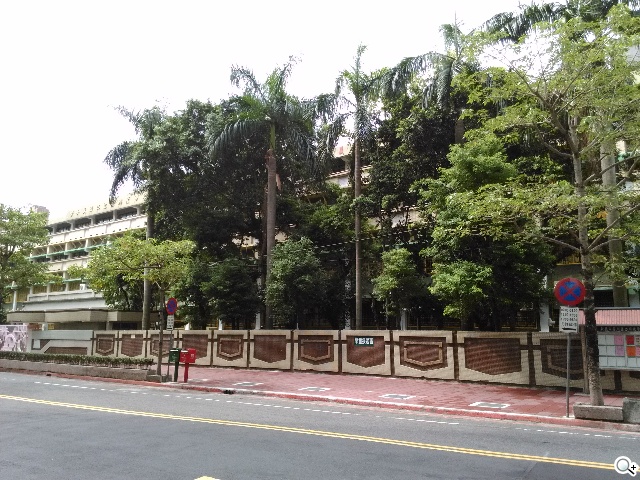 輕薄美型 ZTE Blade Vec 4G平價LTE智慧機