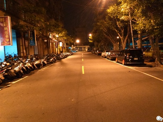 輕薄美型 ZTE Blade Vec 4G平價LTE智慧機