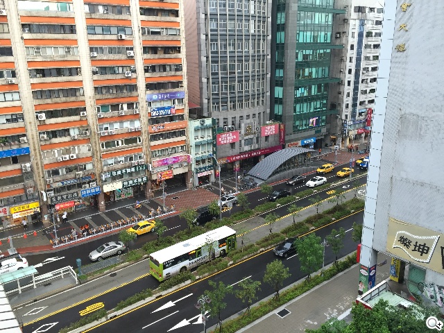 8MP對20MP相機 iPhone 6、Sony Z3拍照速比