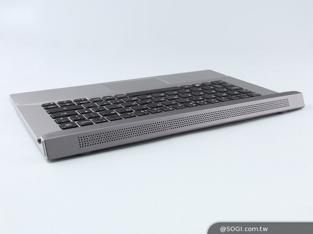 2.1聲道行動劇院 Lenovo Miix 2 11.6實測 2.1聲道行動劇院 Lenovo Miix 2 11.6實測