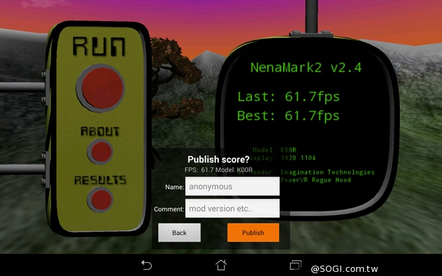 手拿包般的精品質感 ASUS MeMO Pad 7 ME572CL