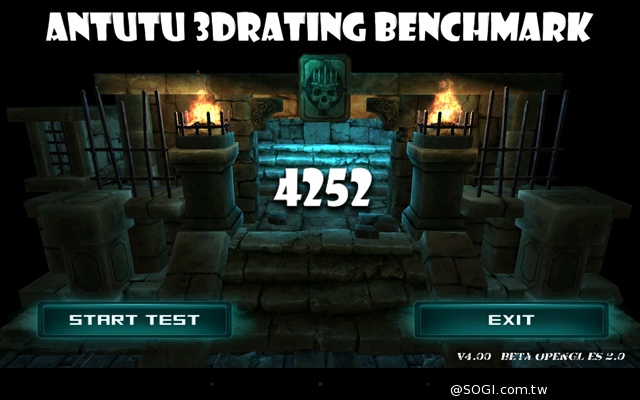 手拿包般的精品質感 ASUS MeMO Pad 7 ME572CL