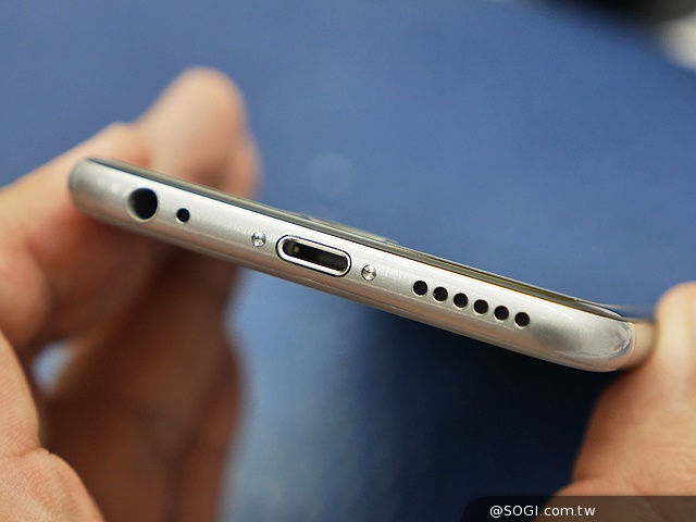 iPhone 6全機包膜與imos 3SAS螢幕貼實戰體驗
