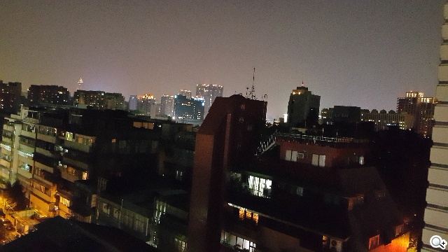 iPhone 6 Plus與SAMSUNG Note 4夜間攝錄比拼 iPhone 6 Plus與SAMSUNG Note 4夜間攝錄比拼