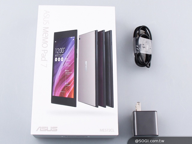 手拿包般的精品質感 ASUS MeMO Pad 7 ME572CL