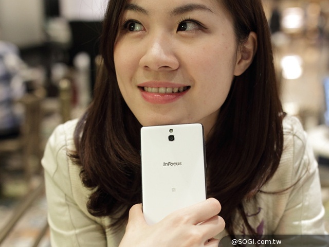 InFocus M510t亞太手機支援雙卡雙通 單機5488