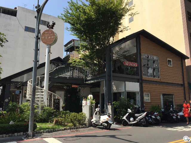 Sony Z3、iPhone 6手機日夜間拍攝實測 Sony Z3、iPhone 6手機日夜間拍攝實測