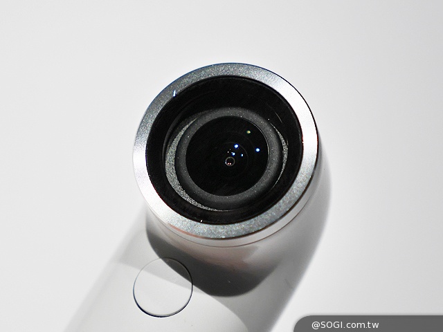 超廣角+防水！HTC RE隨手拍相機動手玩