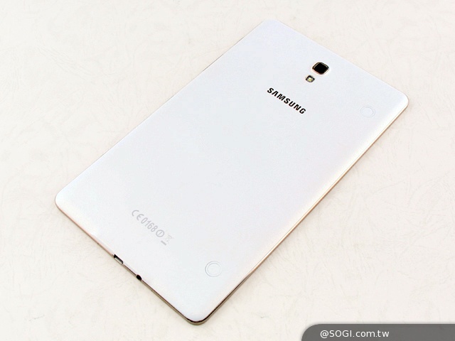 輕薄、強悍、美型！SAMSUNG GALAXY Tab S 8.4實測