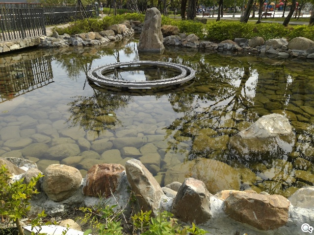 5.5吋平價全頻4G機 TWM Amazing X3 5.5吋平價全頻4G機 TWM Amazing X3