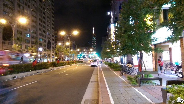 雙雄交鋒！HTC One M8、iPhone 6外型與實拍比拼