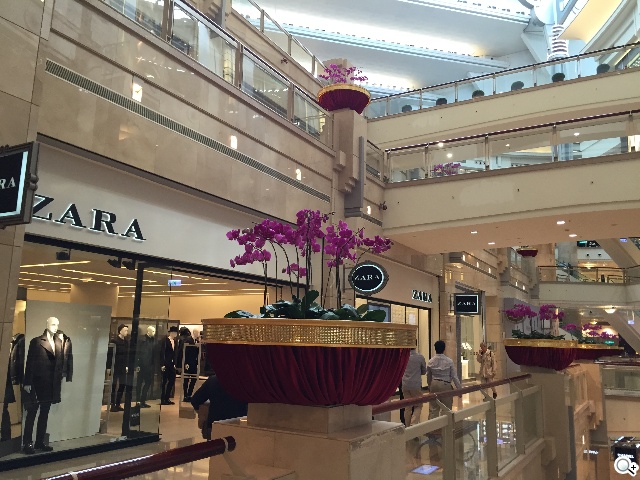 雙雄交鋒！HTC One M8、iPhone 6外型與實拍比拼