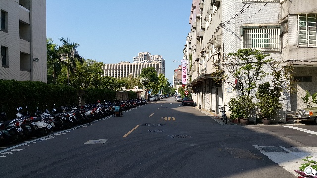 大螢幕機皇爭霸戰！三星Note 4對決iPhone 6 Plus