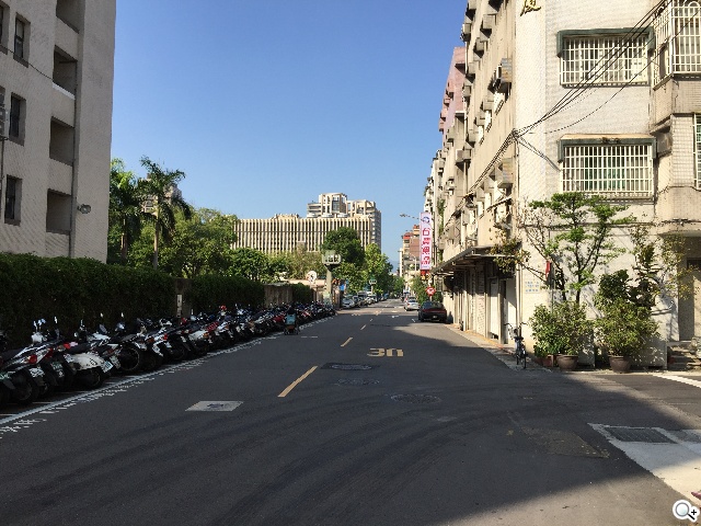 大螢幕機皇爭霸戰！三星Note 4對決iPhone 6 Plus