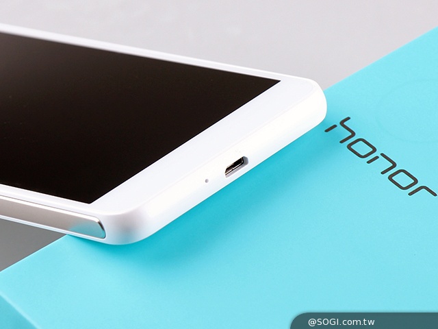 高規低價4G八核手機！華為榮耀6開箱效能實測