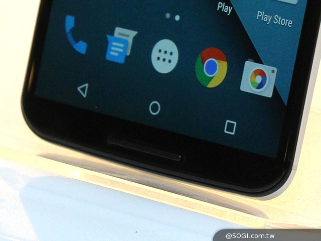 Android 5.0旗艦手機Nexus 6台灣亮相動手玩