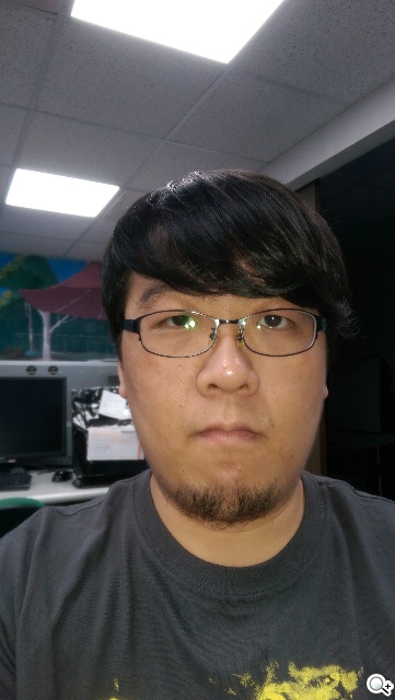 雙雄交鋒！HTC One M8、iPhone 6外型與實拍比拼