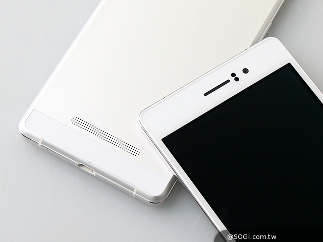 追求超薄手機之路 一窺OPPO R3、R5外觀 追求超薄手機之路 一窺OPPO R3、R5外觀