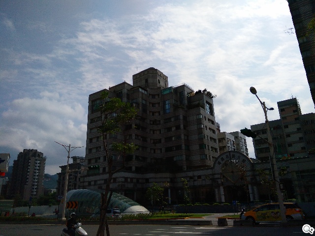 OPPO N3天生會轉！電動旋轉鏡頭手機攝錄實測